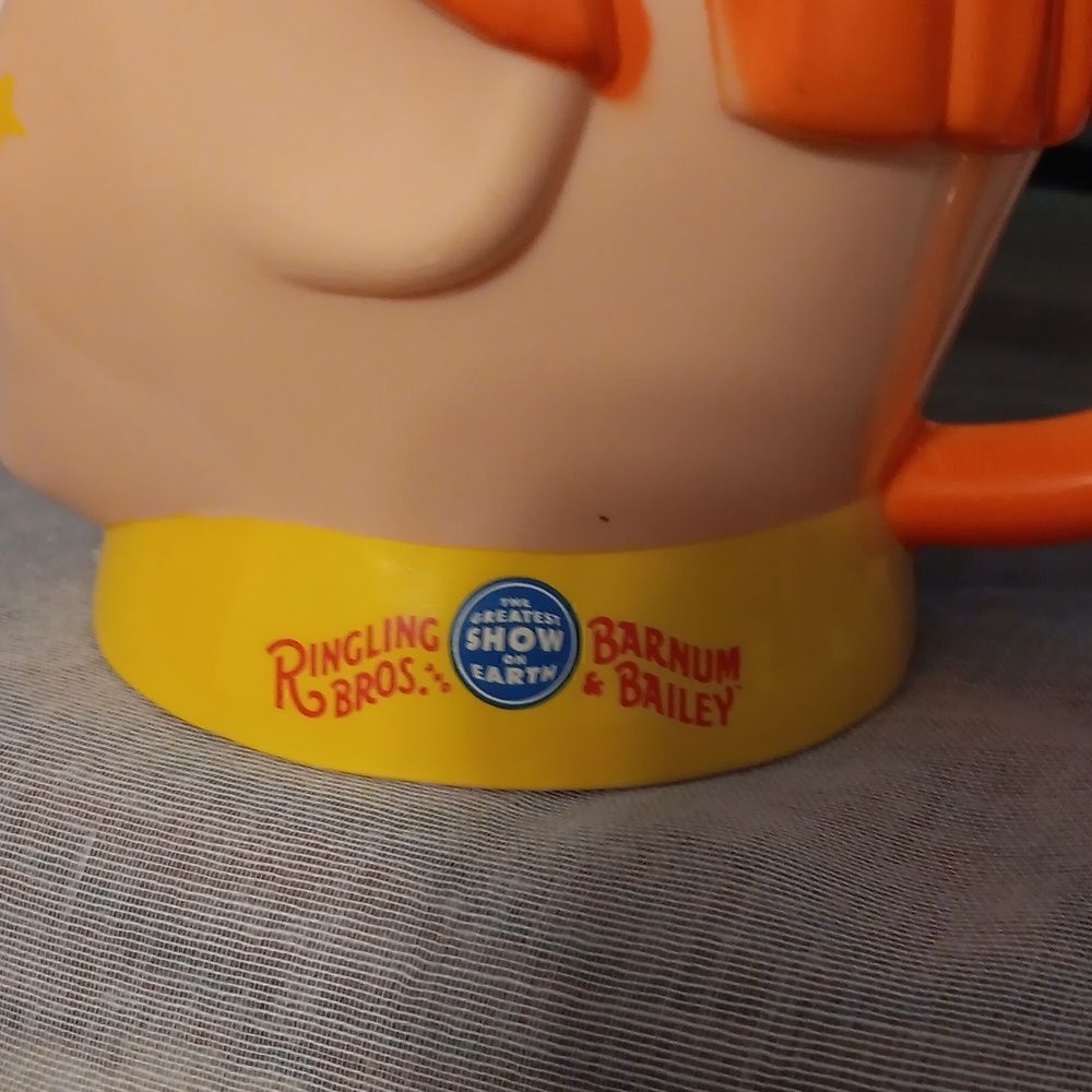 Collector Mugs  - Picture 5 of 5